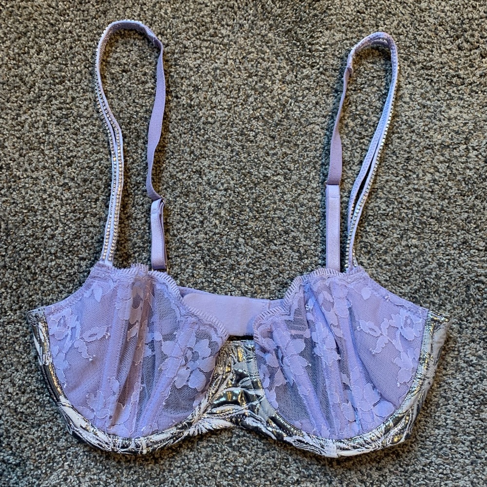 Victoria’s secret Unlined Lace Bra